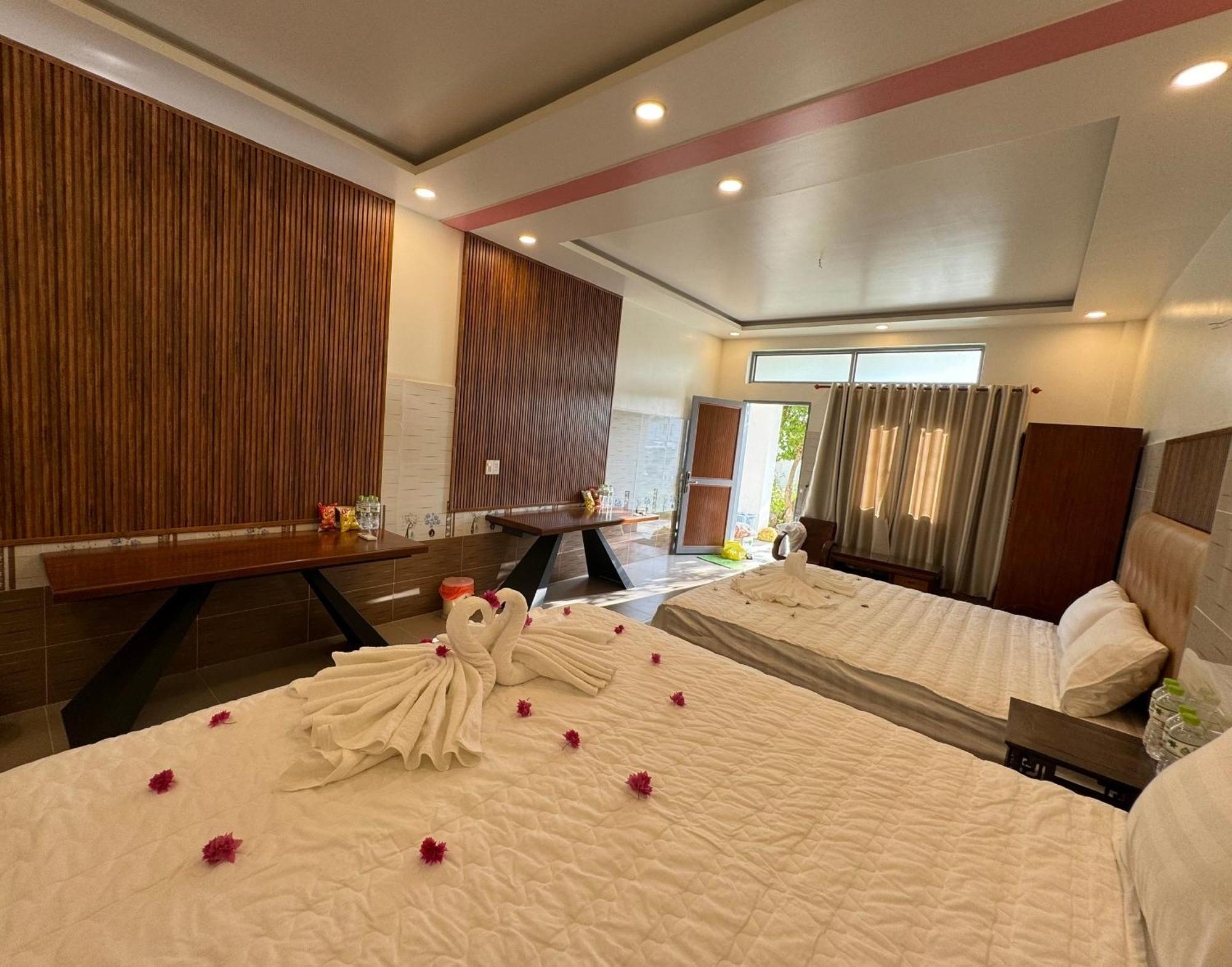 Homestay A Au Family Binh Chau Bagian luar foto